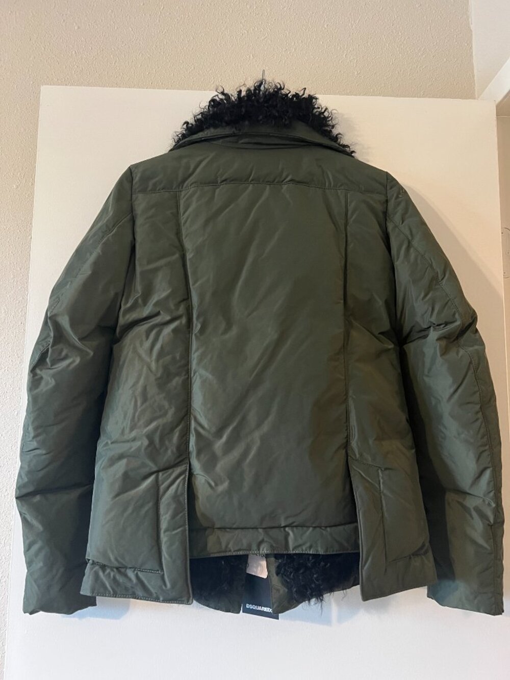 Dsquared2: Shearling | Puffer Jacket - Picture 3 of 4